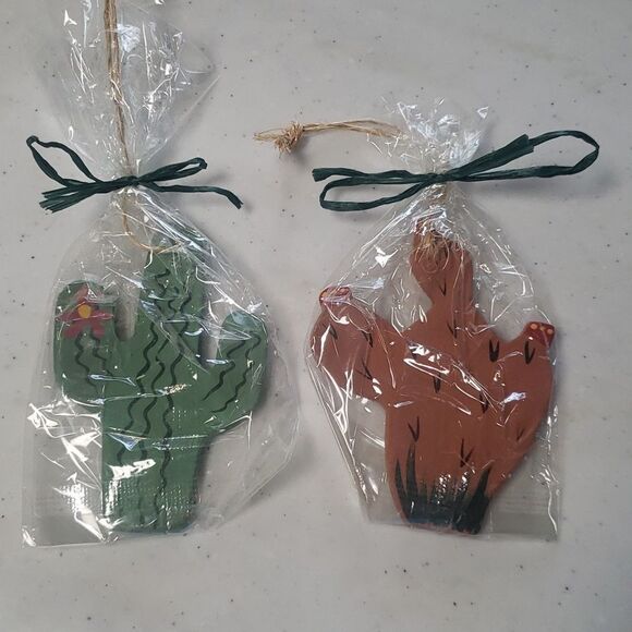 NEW Set of 2 Hand-Painted Ceramic Cactus Christmas Tree Ornaments - Picture 5 of 5